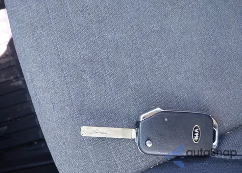 2021 Kia Seltos S from USA, damaged, VIN KNDEUCAA7M7158884